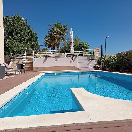 Sky - Beautiful Rooftop Apartment With Shared Pool سبليت المظهر الخارجي الصورة